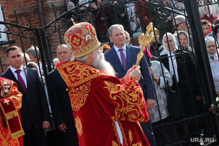 Празднование дня святого князя Александра Невского всегда проходит в присутствии первых лиц области и города 