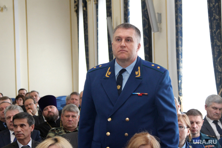 Прокурора области Игоря Ткачева сегодня представили дважды: сначала — силовикам, затем — всем руководителям федеральных и областных структур 
