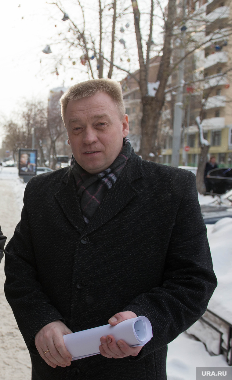 Говорят, что начальник областного полицейского главка Михаил Бородин лично принял решение о том, где именно пригодится потенциал Олега Грехова 