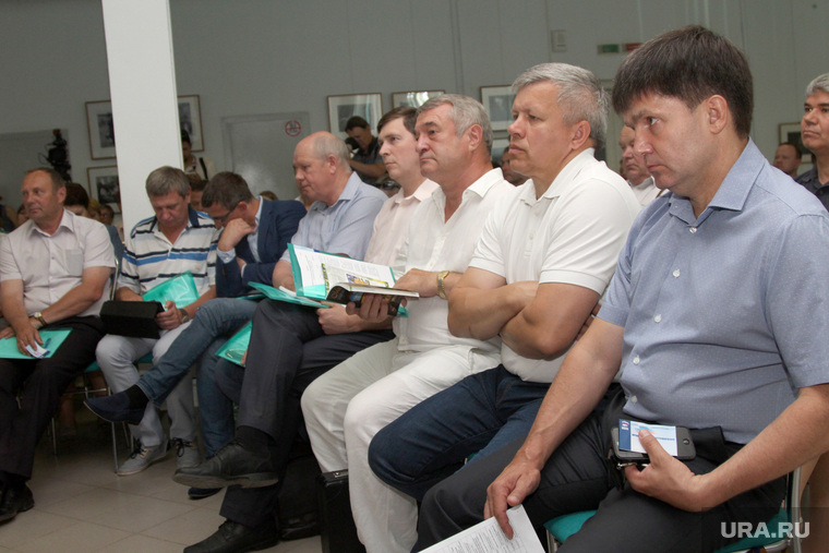 Единороссы подобрали более 70 кандидатов на главные выборы года 