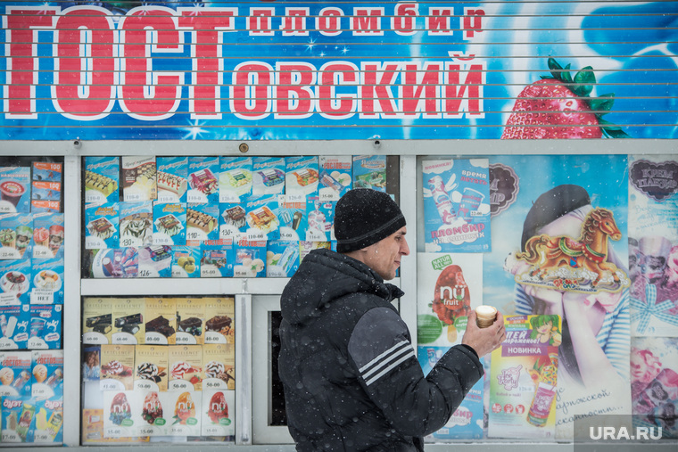 Малые предприниматели в бешенстве, но пожаловаться открыто на власть не могут — для этого сначала нужно выйти из полулегального режима работы