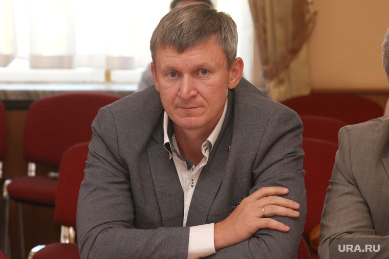 Дмитрий Фролов победой на областных выборов обеспечил на будущий год довыборы в Курганскую городскую Думу, депутатом которой он является 