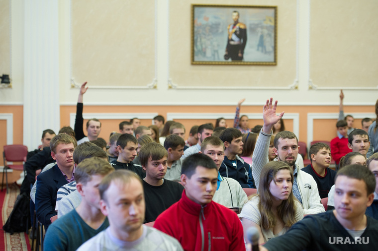 Под свердловских студентов закладывают «мину замедленного действия»