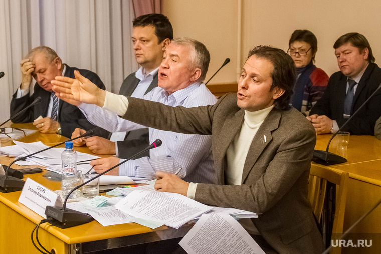 Сергей Ефимов и Владимир Сысоев долгое время выступали в парламенте в унисон 