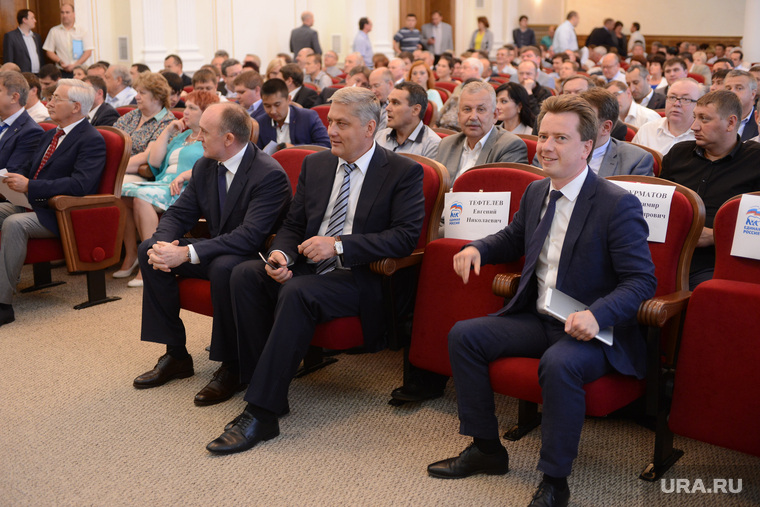 Администрация губернатора готова помогать Лошкину