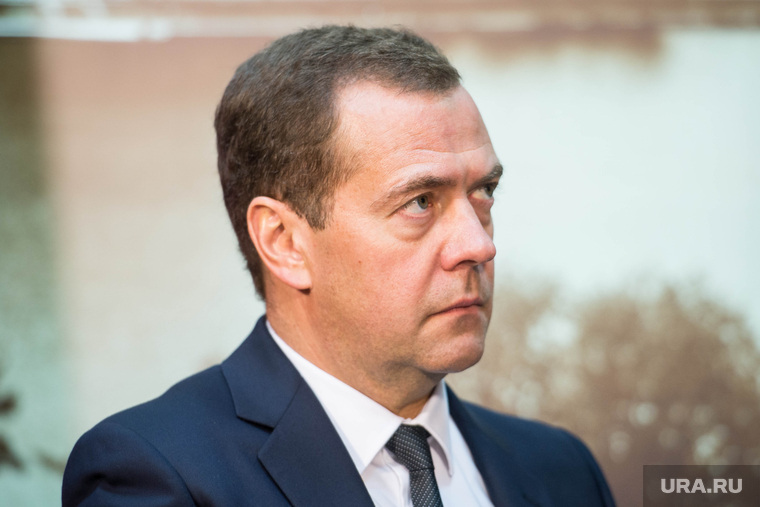 Дмитрий Медведев получил от «фронтовиков» досье по особым экономическим зонам. Уральцы — в зоне особого внимания 
