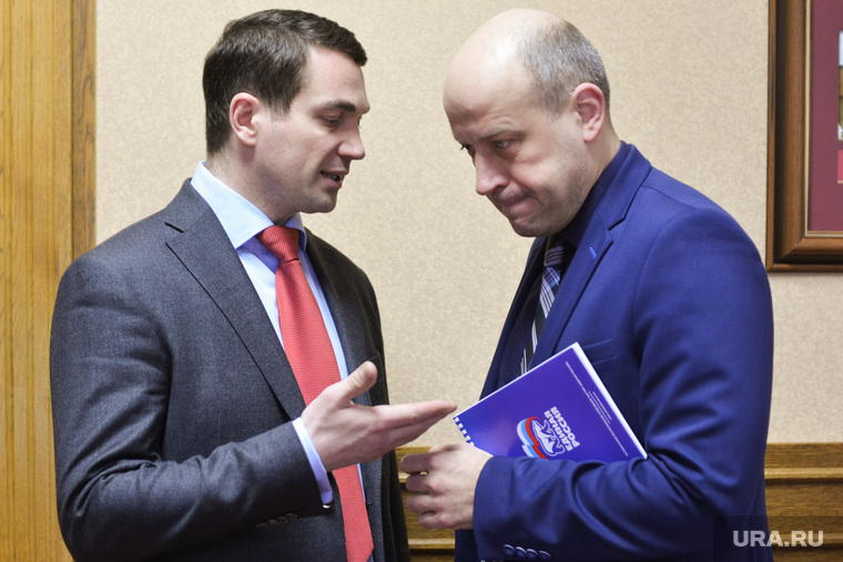 Алексей Лошкин требует жесткой партийной дисциплины 
