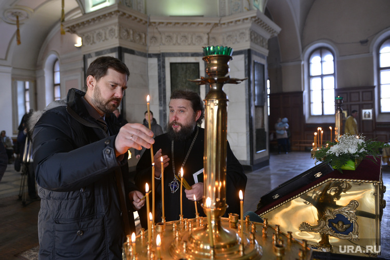 Возвращенный церкви храм Александра Невского Игорь Баринов посетил в праздник Крещения 