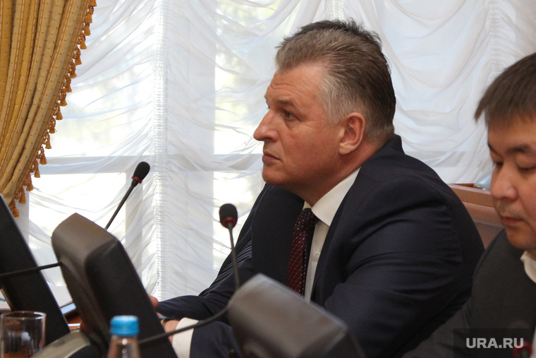 Виктор Семенов интересуется переговорами губернатора с министрами