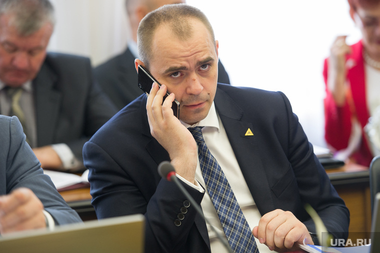 Министр промышленности ждет сообщения о своем новом назначении