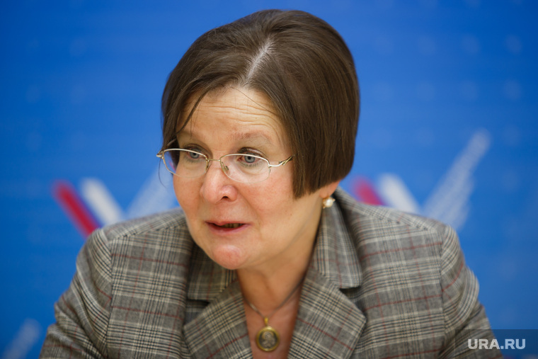 Лариса Фечина считает, что закон ослаблять не нужно, как и вузам отказываться от работы с настоящим телом