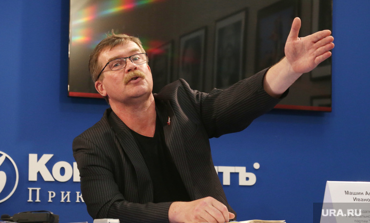 Андрей Машин говорит, что партия верит в «Терминатора»