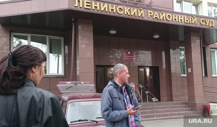 Кантимиров не пообщался с журналистами ни до заседания, ни после