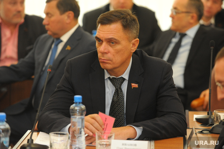 Иванов ждет решения комиссии по проверке деклараций