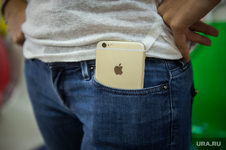 Стартаперы из ХМАО обещают продавать «яблочные» гаджеты по невероятно смешным для рынка смартфонов ценам