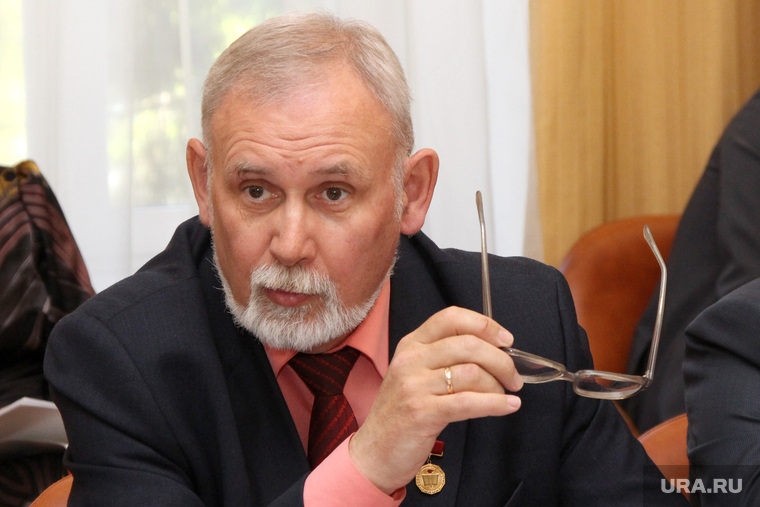 Депутат областной Думы Василий Кислицын идет в Госдуму по округу и по списку