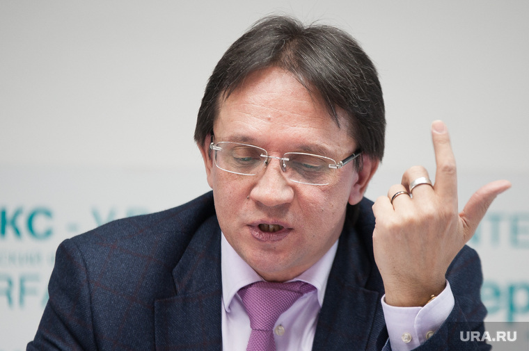 Анатолий Гагарин считает главной ошибкой областного штаба ЕР работу на снижение явки