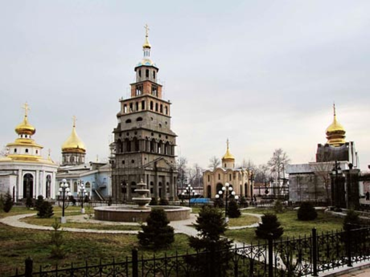 Свято-Успенский храм в Ташкенте