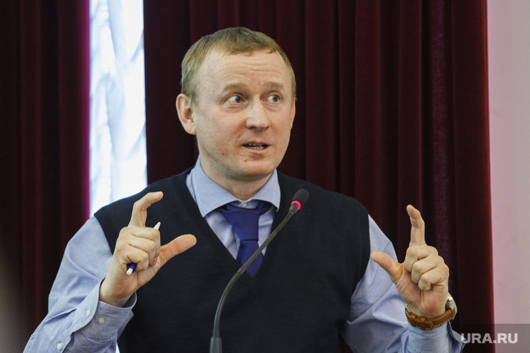 Сергей Тушин предупредил глав, чтобы те не пережимали с административным ресурсом