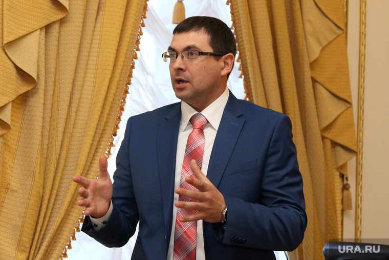 Роман Сергеечев неожиданно стал кандидатом