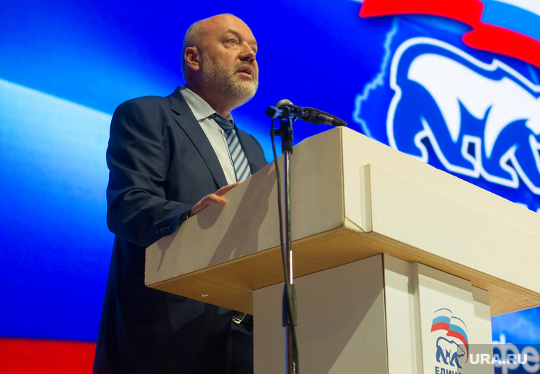 Сегодня Павел Крашенинников — лидер списка свердловских единороссов на выборах в Госдуму
