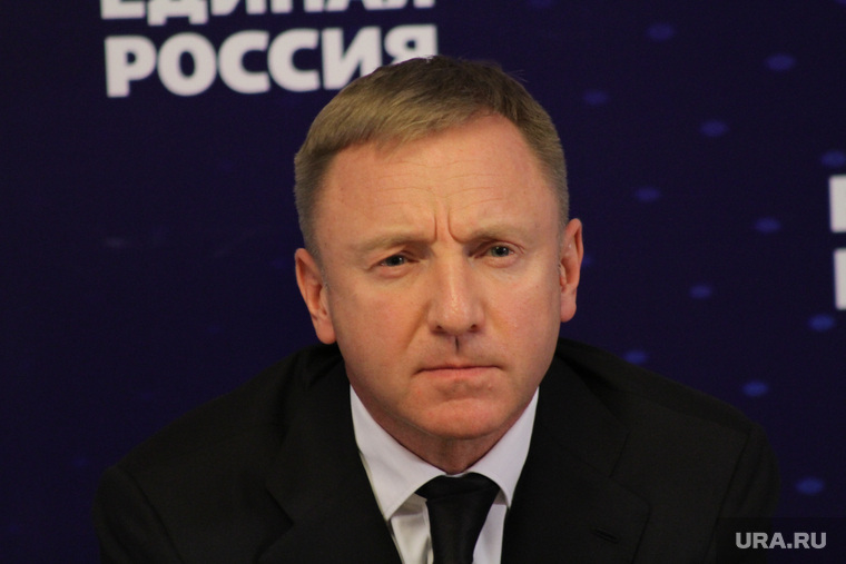 К команде экс-министра образования Дмитрия Ливанова у нового руководителя возникли вопросы