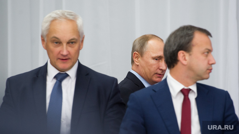 Единства мнений по поводу повышения налогов во власти нет. Помощник президента Андрей Белоусов (слева) — против