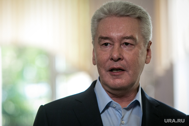 Сергей Кириенко может взять на вооружение кадровую схему мэра Москвы Сергея Собянина и оставить ключевых сотрудников до окончательной передачи дел преемнику