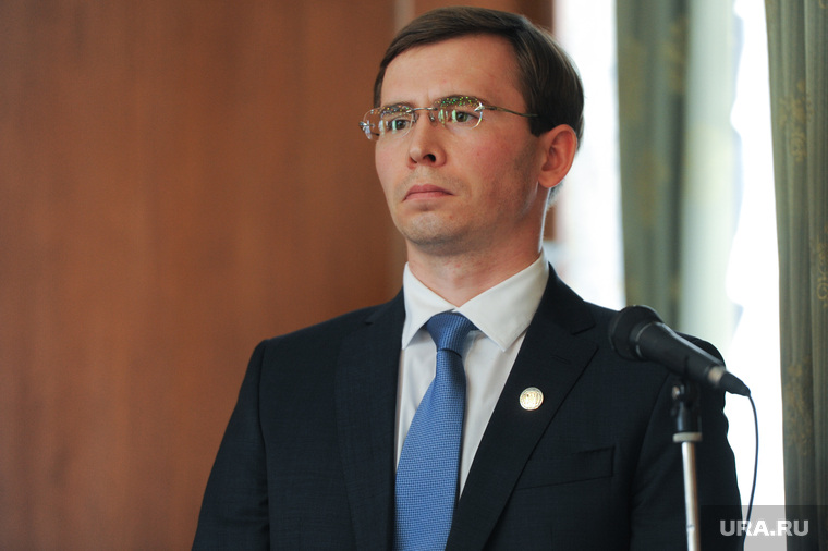 Заместитель председателя областной КСП Юрий Подшивалов