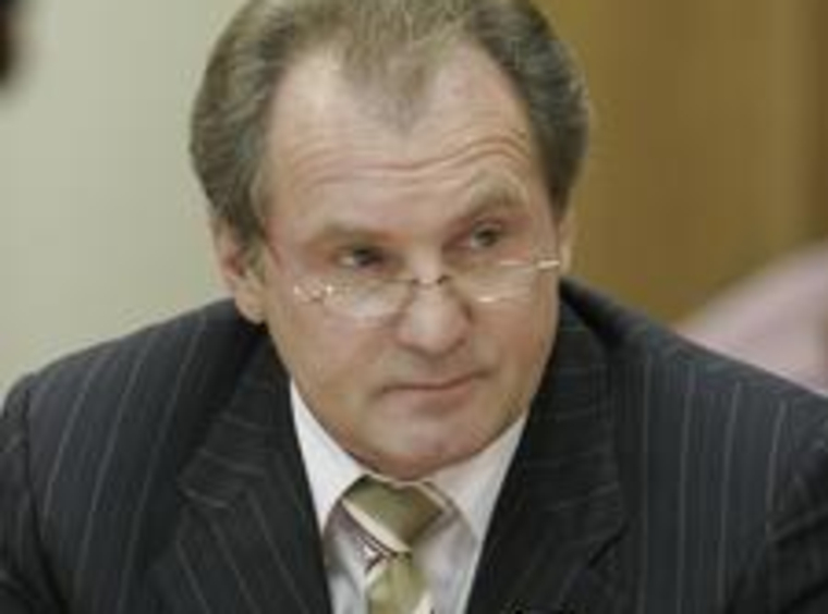 Николай Езерский считает правила участия в губернаторских выборах фарсом