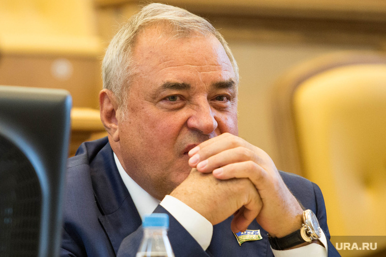 Юрий Важенин не хочет обсуждать будущее «дочки» «Газпрома»