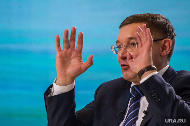 Губернатор Владимир Якушев отвечает на вопросы журналистов на итоговой пресс-конференции 2016 года