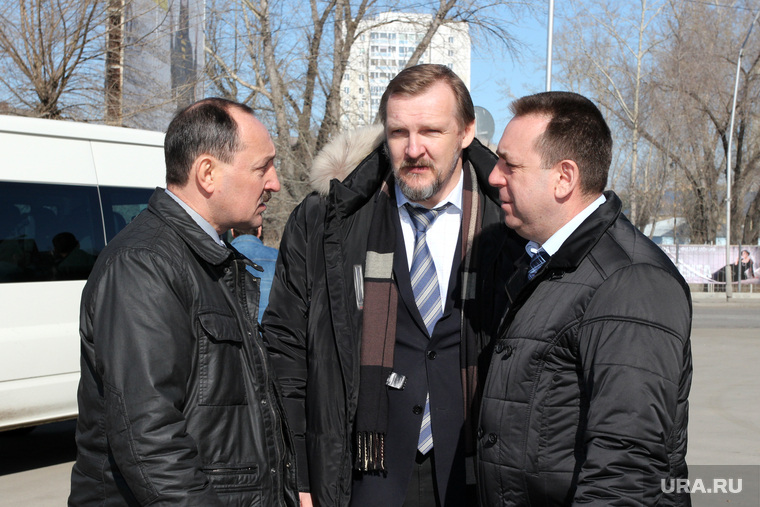 Сергей Путмин (в центре), Нияз Юсупов (слева) и Александр Поршань покинули свои посты