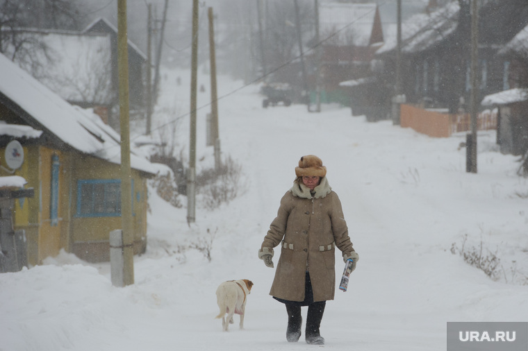 Зима в деревне Вогулка Свердловской области
