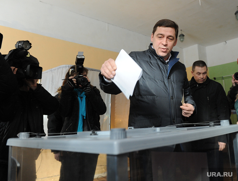 Хотя более популярен другой вопрос: хочет ли Евгений Куйвашев принимать участие в выборах губернатора Свердловской области?