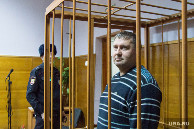 За Александра Мирошника представители мэрии сражались до последнего