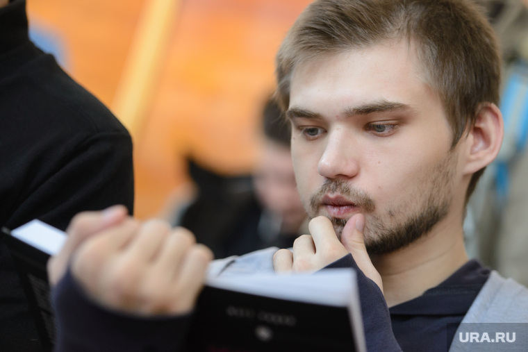 Руслан не считает психологию наукой, но с удовольствием погрузился в работы о смысле жизни Эриха Фромма