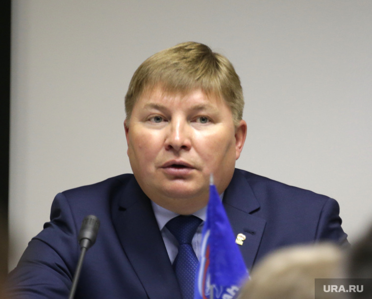 Вячеслав Григорьев рассчитывает на живой диалог главы региона и партийцев