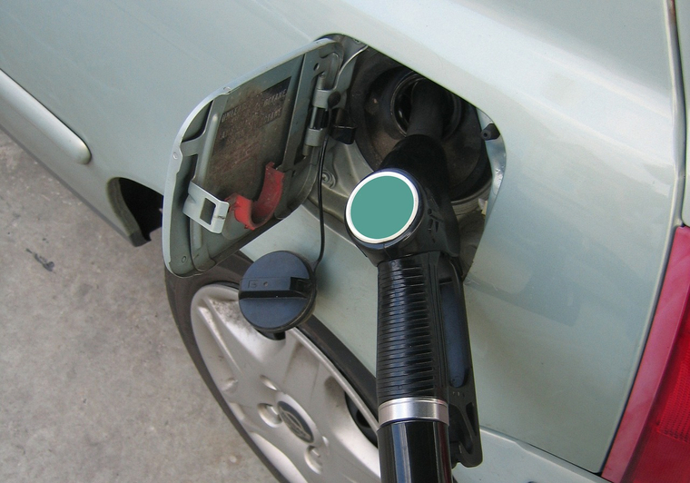 Эксперты утверждают, что недолив бензина — системная проблема