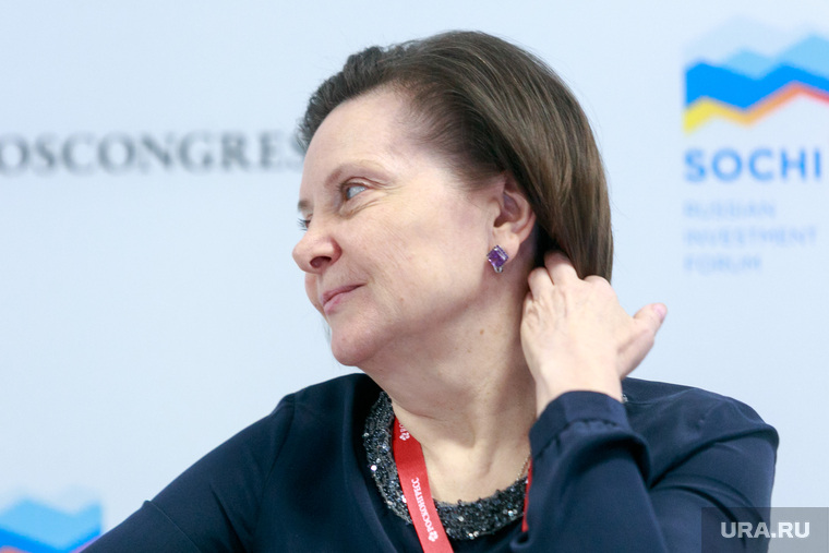 Глава ХМАО Наталья Комарова показывает наибольший рост среди уральских губернаторов