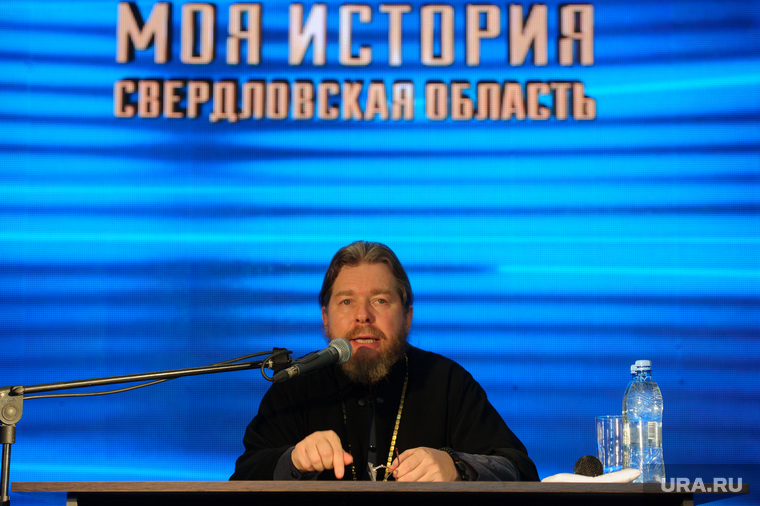 Епископ Тихон Шевкунов считается сторонником Ольги Васильевой