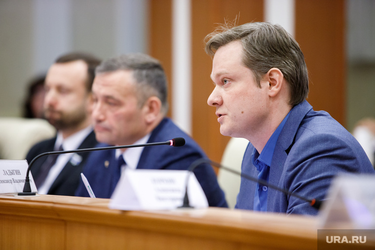 Представитель КПРФ Александр Ладыгин счел, что сохранение выборов не спровоцирует Апокалипсис