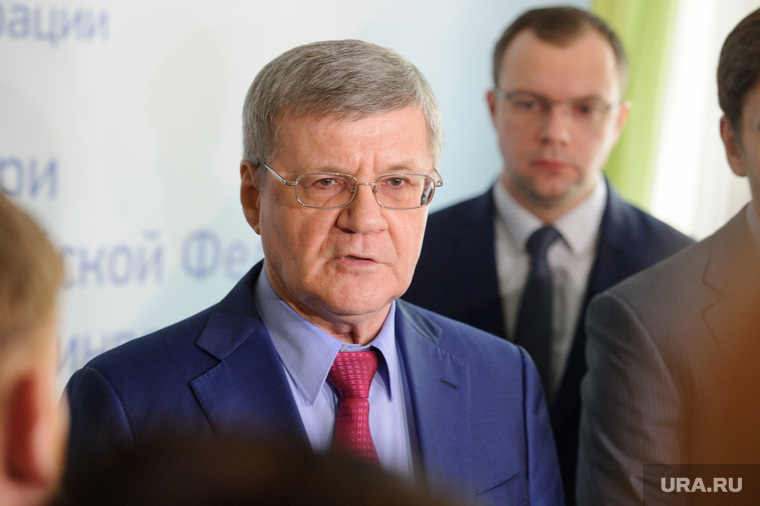 Во время последнего визита в Екатеринбург, 30 марта, Юрий Чайка alma mater не посещал