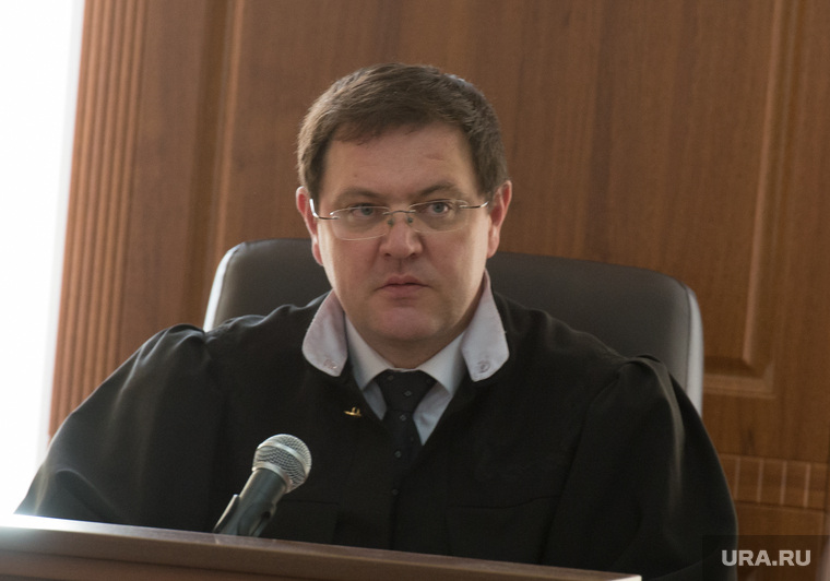 … возмутили судью Сергея Савинова