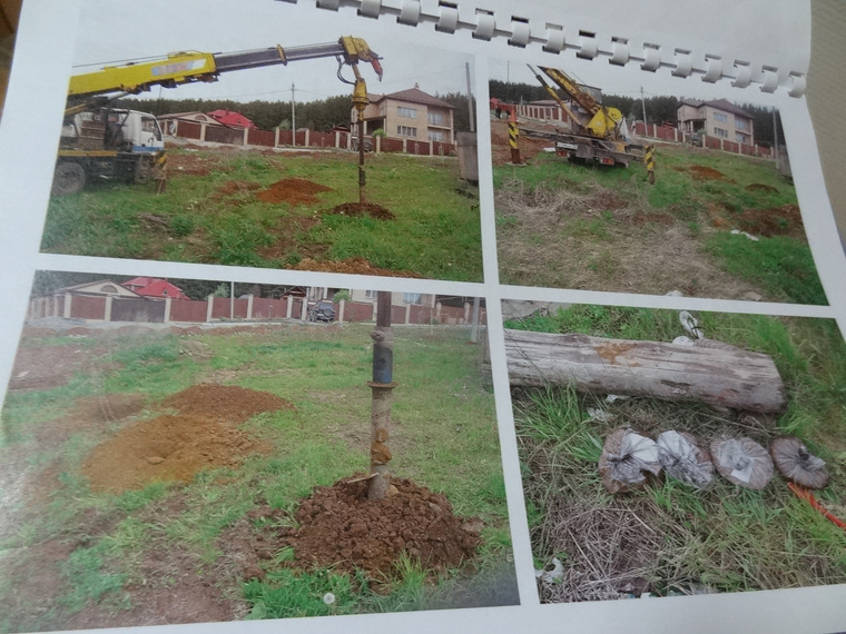 Фотографии с экспертизы со вскрытием грунта, которая проводилась на участке Сохаревых