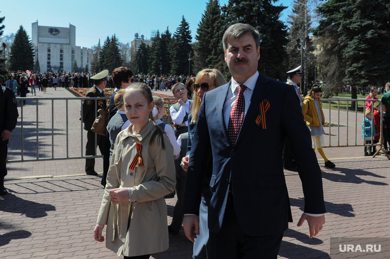 Первый вице-губернатор Евгений Редин тоже пришел с семьей