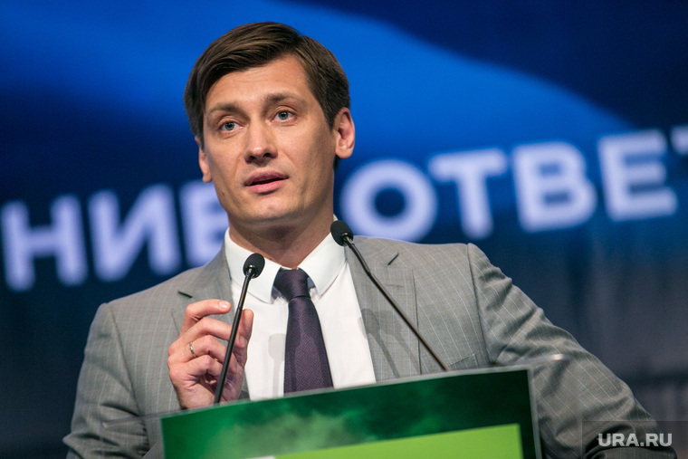 Политологи считают, что обострение политической борьбы в либеральном лагере связано с грядущими выборами мэра Москвы. Дмитрий Гудков — один из тех, кто намерен в них участвовать.