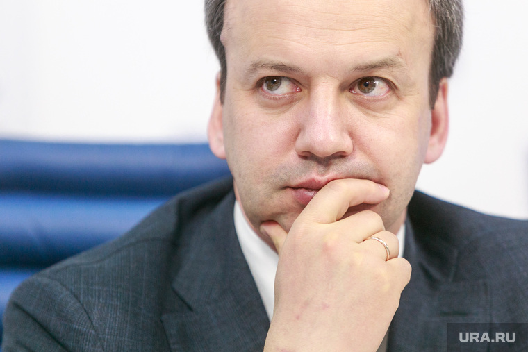 И. о. вице-премьера Аркадий Дворкович задумался о дальнейшем трудоустройстве еще в конце 2017 года