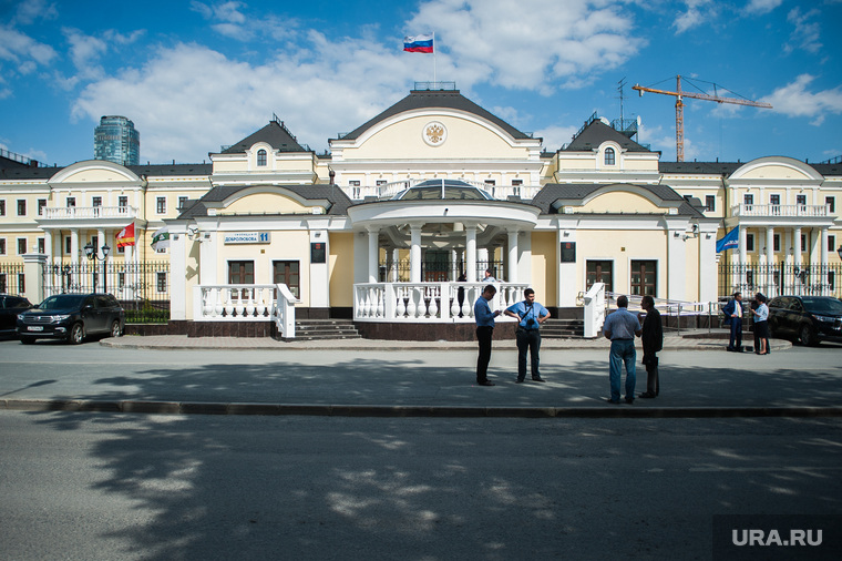 Наталье Комаровой предложили переехать в Екатеринбург, на Добролюбова, 11. Губернатор смог отказаться
