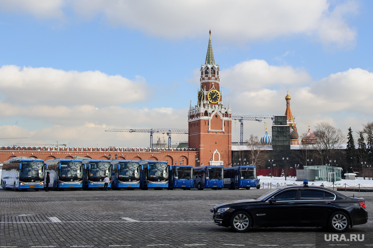 Кремль отправил своего человека, чтобы решить вопрос с взбунтовавшимся единороссом Виктором Толоконским